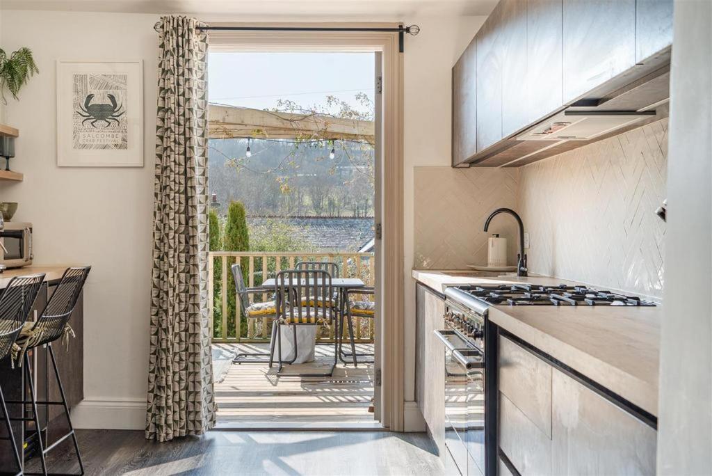 With Amazing Terrace, 10 Guests 5 Bedroom Port D'Andratx